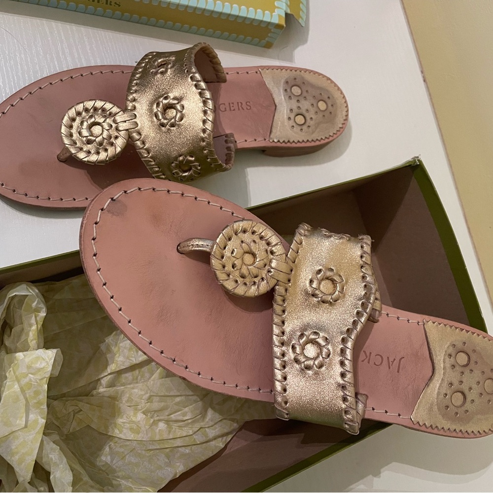 Jack Rogers size 9.5m Gold Leather Sandals EUC